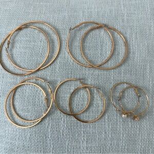 Elegant Gold Hoop Earrings Set